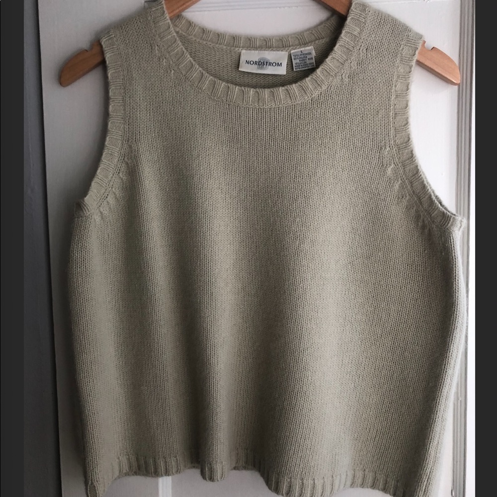 Vintage Nordstrom Cropped Khaki Wool Angora Sweater Vest Sz L